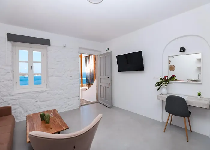 Horizon 4 * Mykonos Town