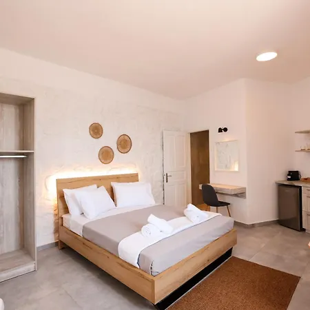 Horizon 4 Mykonos Town